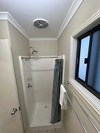 1770 Holiday Village