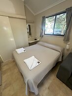 1770 Holiday Village