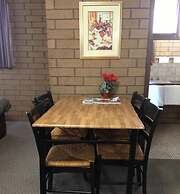 Rippleside Park Motor Inn