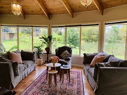 Araluen Boutique Accommodation