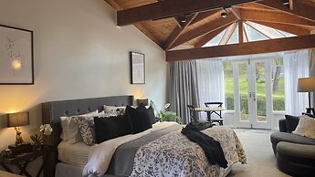 Araluen Boutique Accommodation