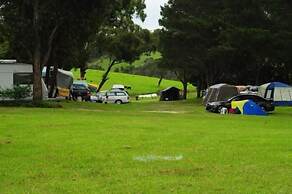 Lakes Caravilla Caravan Park