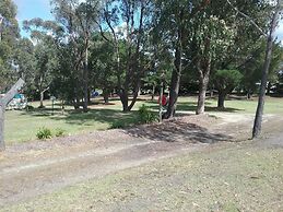 Lakes Caravilla Caravan Park