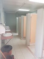 Lakes Caravilla Caravan Park