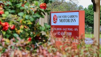 Country Gardens Motor Inn