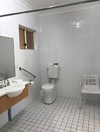 Country Gardens Motor Inn