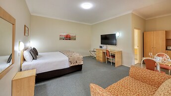 Country Gardens Motor Inn