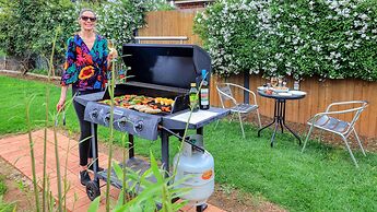 Country Gardens Motor Inn