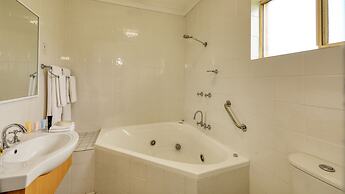 Country Gardens Motor Inn