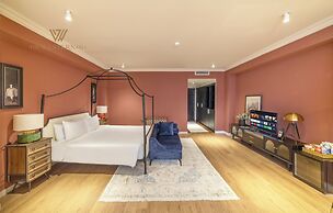 The Western Hill Hotel