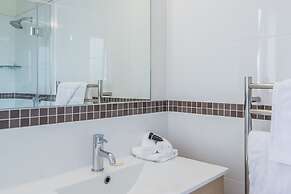 Dupont Executive Motels