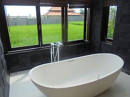 Biyukukung Suites & Spa