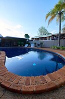 Ruthven Street Motor Inn