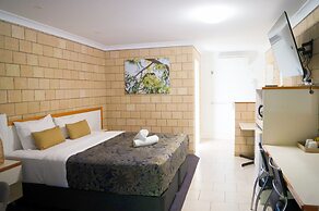 Jacaranda Country Motel