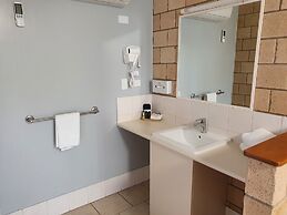 Jacaranda Country Motel