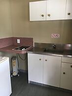 Opal Hot Springs & Holiday Park