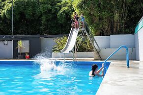 Opal Hot Springs & Holiday Park