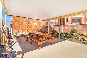 The Roseville Apartments