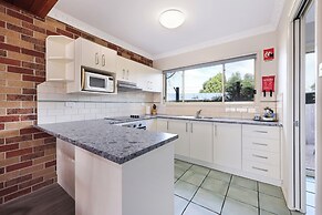 The Roseville Apartments