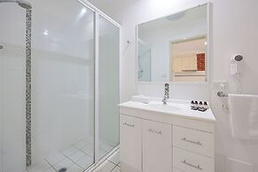 The Roseville Apartments