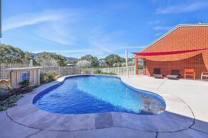 The Roseville Apartments