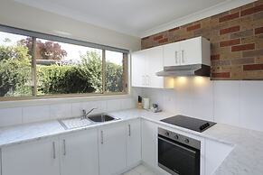 The Roseville Apartments