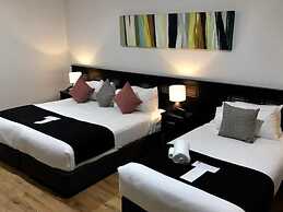 Alexandra Hills Hotel Suites