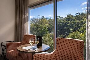 Alexandra Hills Hotel Suites