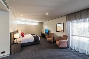 Alexandra Hills Hotel Suites