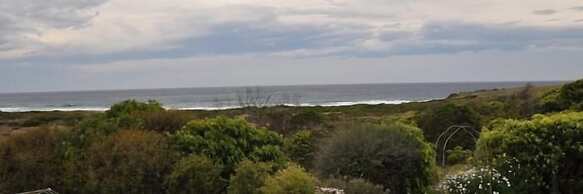 Beachfront Apartments Narooma