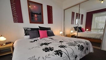 Beachfront Apartments Narooma