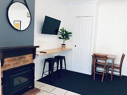 Bright Avenue Motor Inn