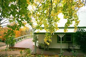 Woolrich Historic Garden Cottage