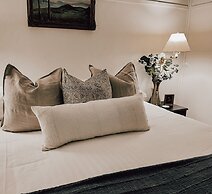 Woolrich Historic Garden Cottage