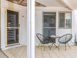 Hastings Cove Waterfront Holiday Apartments