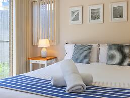 Hastings Cove Waterfront Holiday Apartments