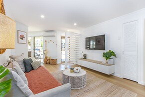 Hastings Cove Waterfront Holiday Apartments