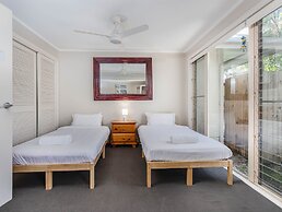 Hastings Cove Waterfront Holiday Apartments