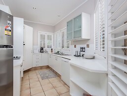 Hastings Cove Waterfront Holiday Apartments