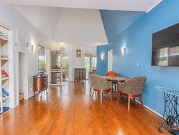 Hastings Cove Waterfront Holiday Apartments