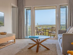 Hastings Cove Waterfront Holiday Apartments