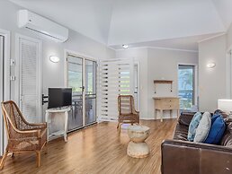 Hastings Cove Waterfront Holiday Apartments