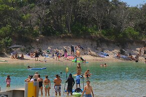 Hastings Cove Waterfront Holiday Apartments