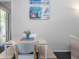 Hastings Cove Waterfront Holiday Apartments