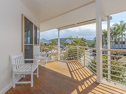 Hastings Cove Waterfront Holiday Apartments