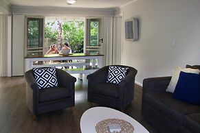 Hastings Cove Waterfront Holiday Apartments