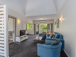 Hastings Cove Waterfront Holiday Apartments