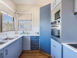 Hastings Cove Waterfront Holiday Apartments