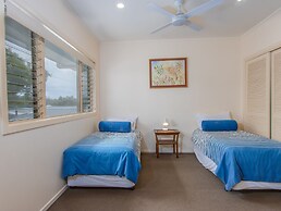 Hastings Cove Waterfront Holiday Apartments