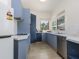 Hastings Cove Waterfront Holiday Apartments